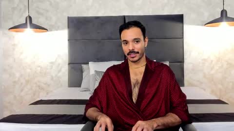 miguelsanfrancisco online show from November 5, 3:23 pm