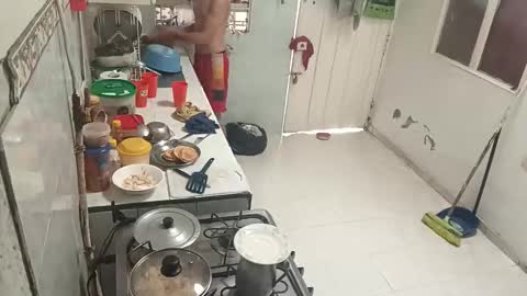 Miguel Angel Santos online show from April 13, 1:38 pm