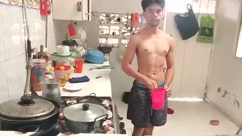 Miguel Angel Santos online show from April 17, 1:58 pm