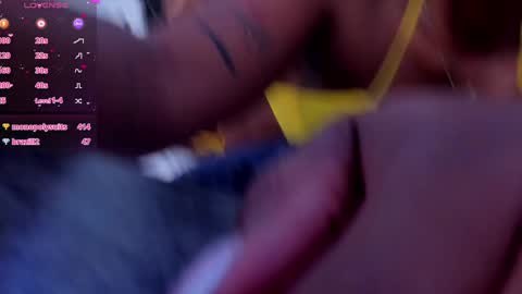 Snapshot of miia_schwarz chatting on December 14, 5:25 pm Miia Schwarz online show from December 14, 5:25 pm