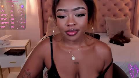 Snapshot of miia_schwarz chatting on September 27, 10:48 pm Miia Schwarz online show from September 27, 10:48 pm