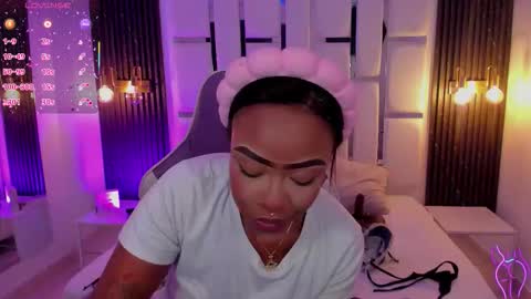 Snapshot of miia_schwarz chatting on October 16, 2:29 pm Miia Schwarz online show from October 16, 2:29 pm