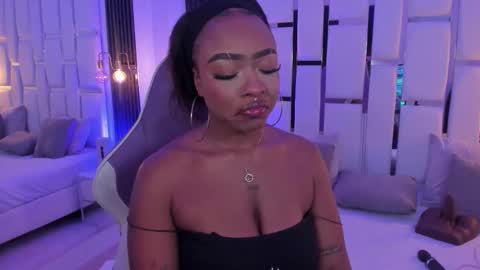 Snapshot of miia_schwarz chatting on November 20, 11:48 pm Miia Schwarz online show from November 20, 11:48 pm