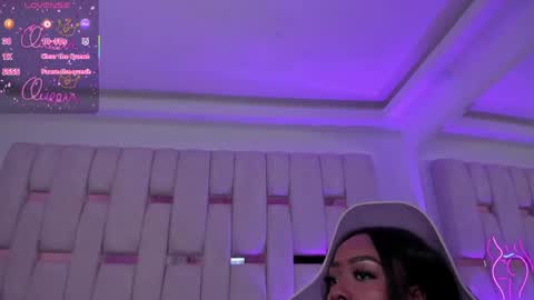 Snapshot of miia_schwarz chatting on May 8, 12:27 am Miia Schwarz online show from May 8, 12:27 am
