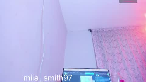 mia online show from July 11, 9:27 pm