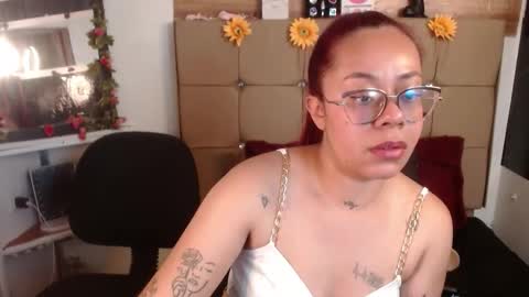 miia online show from November 11, 2:17 pm