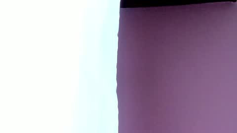 Mia online show from March 4, 5:03 pm