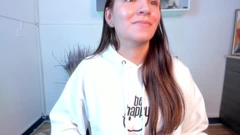 Snapshot of miia_taylors chatting on December 6, 12:27 pm Miia 3 online show from December 6, 12:27 pm