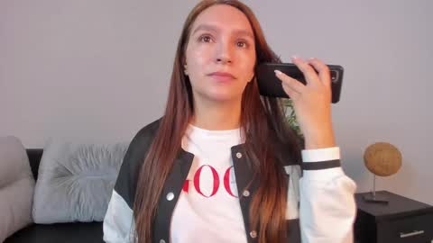 Snapshot of miia_taylors chatting on February 26, 12:14 pm Miia 3 online show from February 26, 12:14 pm