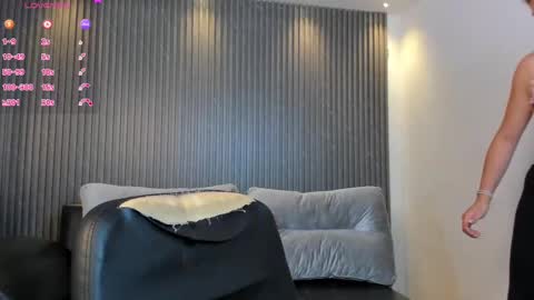 Snapshot of miia_taylors chatting on March 3, 6:33 pm Miia 3 online show from March 3, 6:33 pm