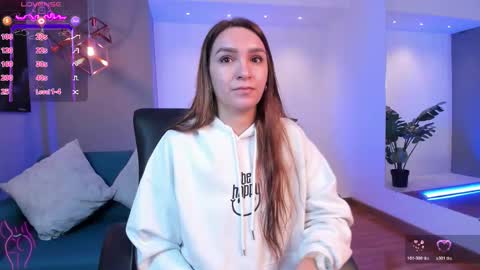 Snapshot of miia_taylors chatting on November 6, 12:06 pm Miia 3 online show from November 6, 12:06 pm