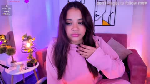 Snapshot of miiaa7_ chatting on January 17, 8:11 pm Ma is my name I invite you to check out my wish list for my birthday online show from January 17, 8:11 pm