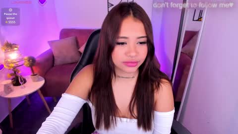 Snapshot of miiaa7_ chatting on January 21, 10:08 pm Ma is my name I invite you to check out my wish list for my birthday online show from January 21, 10:08 pm