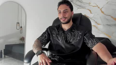 Daniel online show from October 1, 1:06 pm