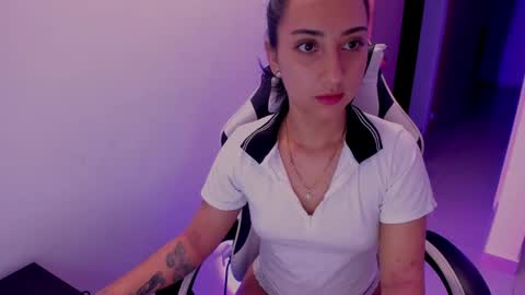 miiller_sofiia online show from June 3, 10:40 am