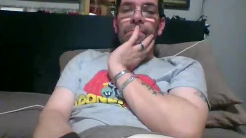 MIJITA1977 online show from April 10, 9:03 am