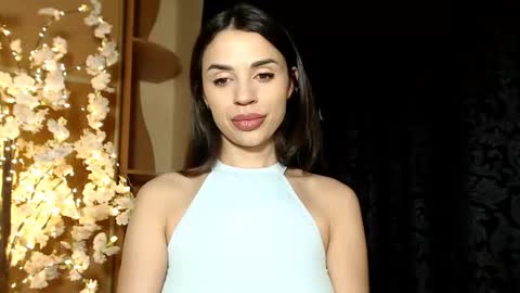 Mika online show from January 2, 10:48 am