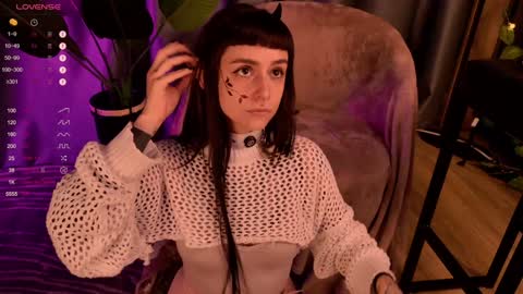 Snapshot of mika_moon_ chatting on December 15, 9:20 pm mika_moon_ online show from December 15, 9:20 pm