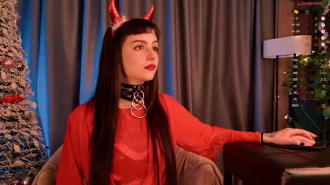 Snapshot of mika_moon_ chatting on December 31, 8:02 pm mika_moon_ online show from December 31, 8:02 pm