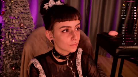 Snapshot of mika_moon_ chatting on January 5, 4:04 am mika_moon_ online show from January 5, 4:04 am