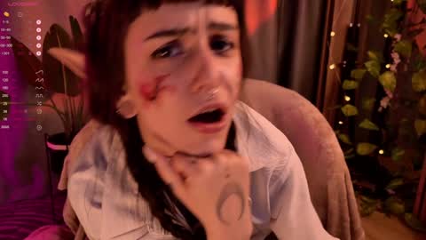 Snapshot of mika_moon_ chatting on January 17, 5:53 am mika_moon_ online show from January 17, 5:53 am