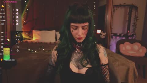 Snapshot of mika_moon_ chatting on February 25, 6:53 pm mika_moon_ online show from February 25, 6:53 pm