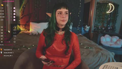 Snapshot of mika_moon_ chatting on February 26, 4:35 pm mika_moon_ online show from February 26, 4:35 pm