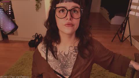 Snapshot of mika_moon_ chatting on September 27, 6:57 pm mika_moon_ online show from September 27, 6:57 pm