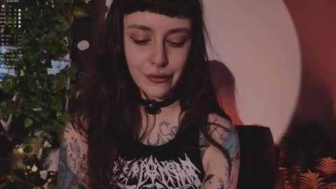 Snapshot of mika_moon_ chatting on December 19, 6:26 pm mika_moon_ online show from December 19, 6:26 pm