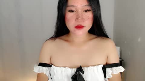 Hi im Avah online show from March 18, 2:31 pm