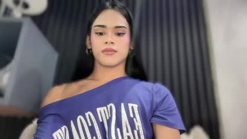 mika_pedersen online show from April 16, 2:07 pm