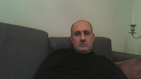 Snapshot of mikael_r52 chatting on February 6, 2:16 am mikael_r52 online show from February 6, 2:16 am