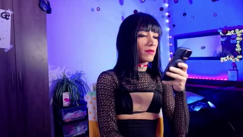 mikaelarangel online show from December 4, 2:21 am