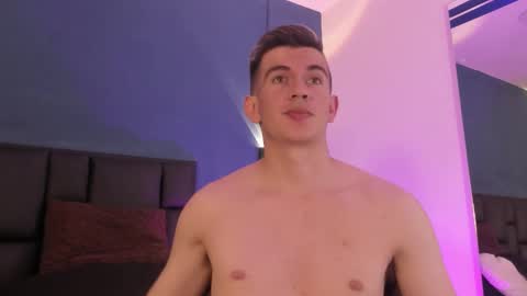 mikael online show from February 11, 5:34 am