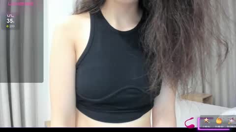 Miko now i live in Vietnam online show from December 11, 1:26 am