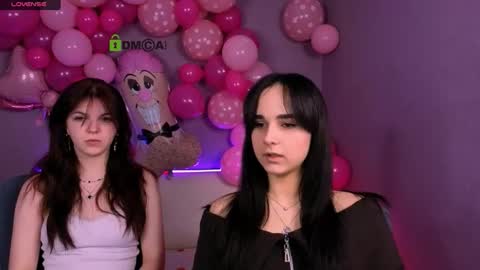 Mika online show from February 10, 8:13 pm