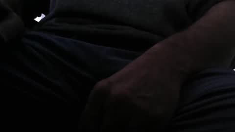 mike26051 online show from February 11, 9:25 am