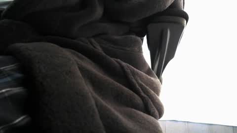 Snapshot of mike26051 chatting on June 15, 5:31 am mike26051 online show from June 15, 5:31 am