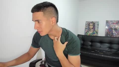 mike3xxx online show from September 13, 12:21 am