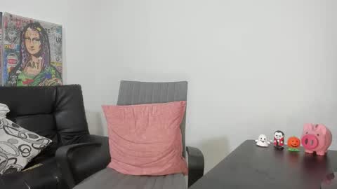 mike3xxx online show from November 25, 11:38 pm