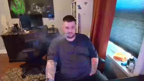 Mike online show from October 20, 7:47 pm