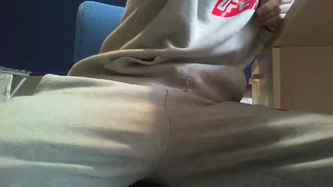 mike85bg online show from February 12, 9:31 am