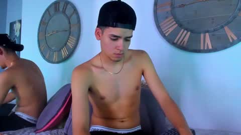 Mike 0233 online show from December 29, 9:17 am