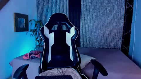 Mike 0233 online show from September 13, 7:08 am