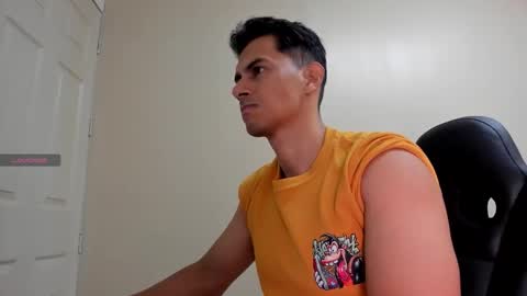 Snapshot of mike_conors chatting on February 12, 2:50 am Mike online show from February 12, 2:50 am