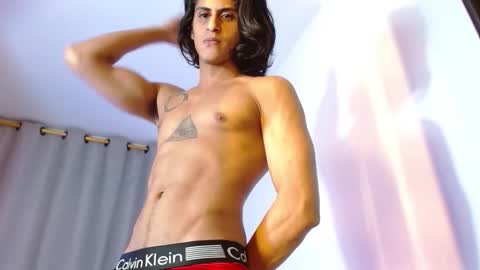 mike_d1030 online show from December 16, 1:21 am