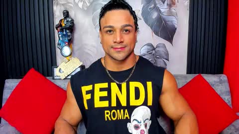   online show from December 3, 10:02 am