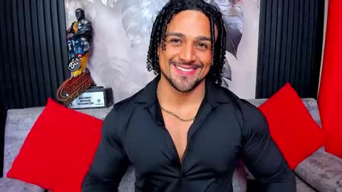   online show from February 14, 8:44 am