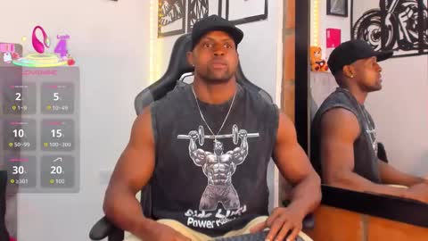 Snapshot of mike_kilian1 chatting on November 27, 7:05 pm mike kilian1 online show from November 27, 7:05 pm