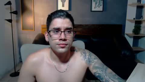 Mike Montoya online show from April 10, 3:12 am